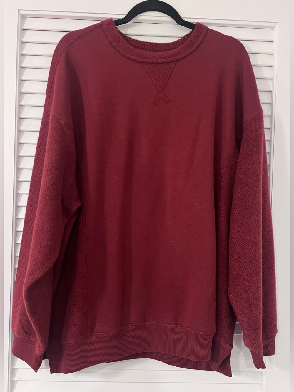 NWT Aerie Très Chic Chenille Sweatshirt in Deep Cherry - Picture 5 of 10